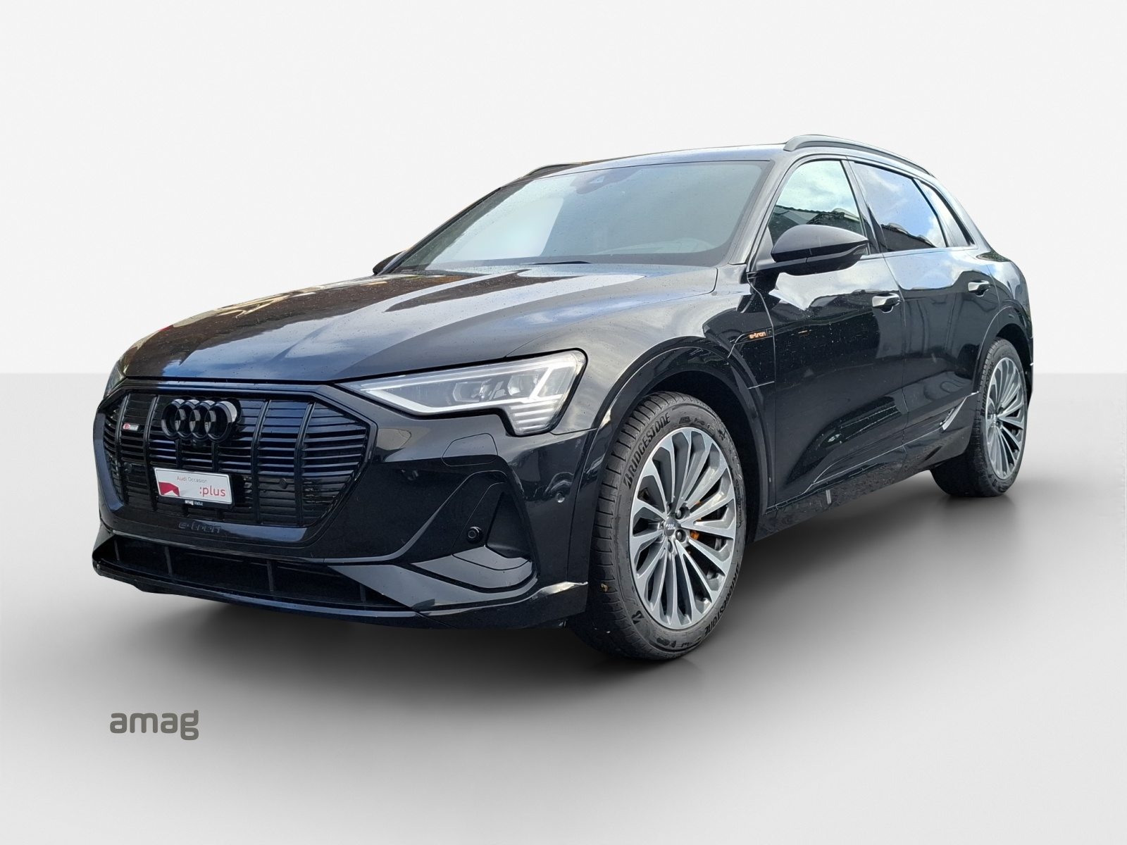 AUDI e-tron 55 S line