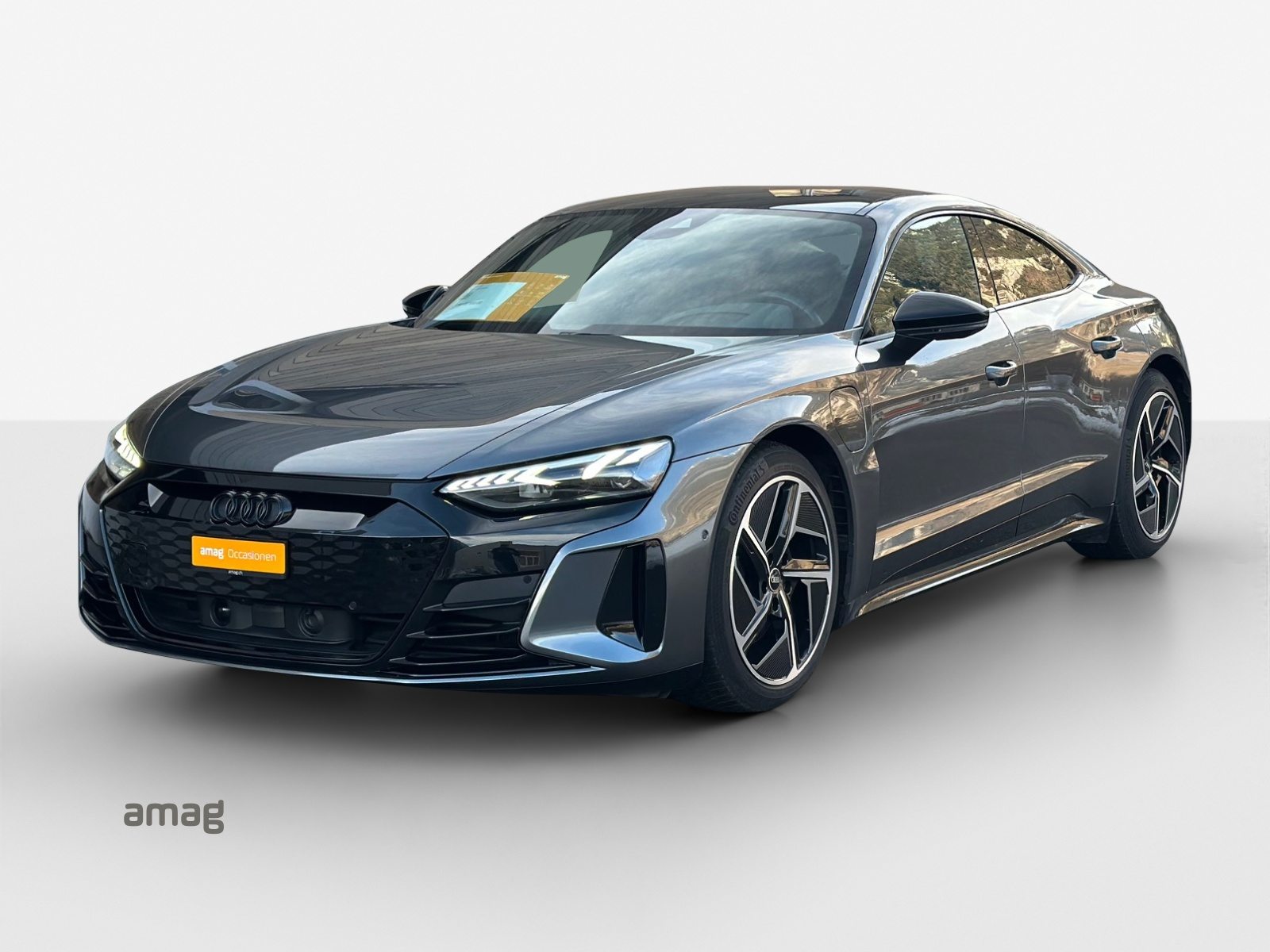 AUDI e-tron GT quattro