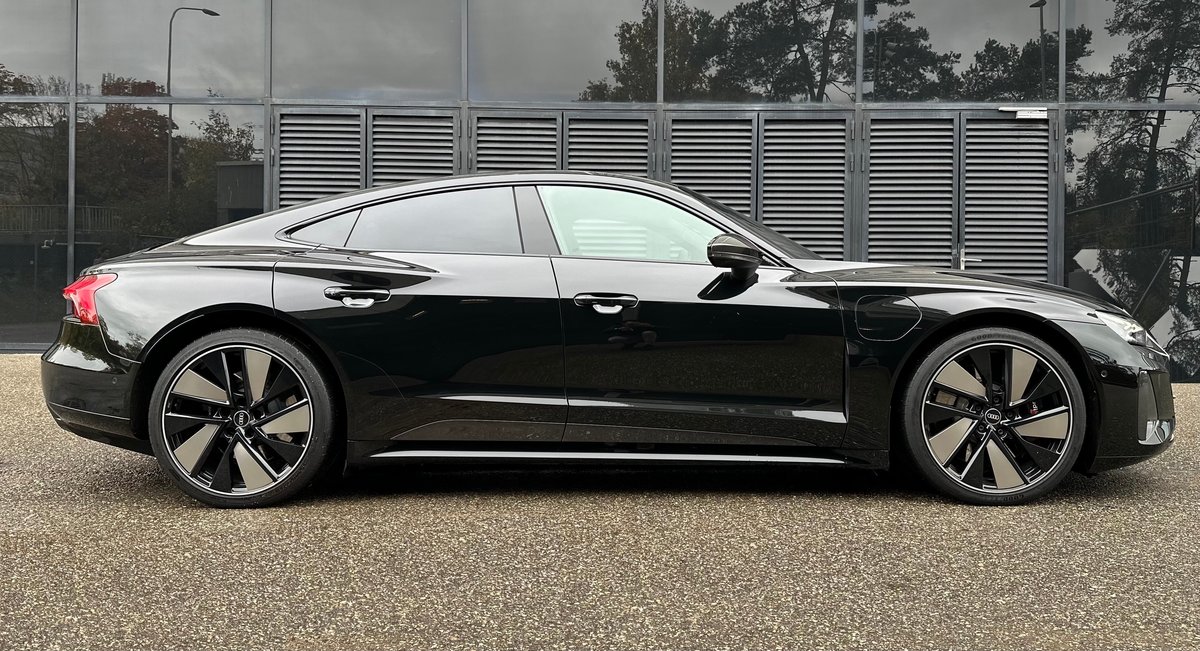 AUDI RS e-tron GT quattro, Elektro, Occasion / Gebraucht, Automatik - 5