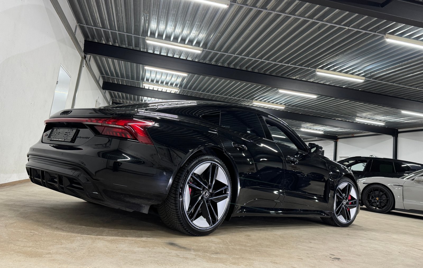 AUDI RS e-tron GT quattro Black-Edition, Elektro, Occasion / Gebraucht, Automat - 5