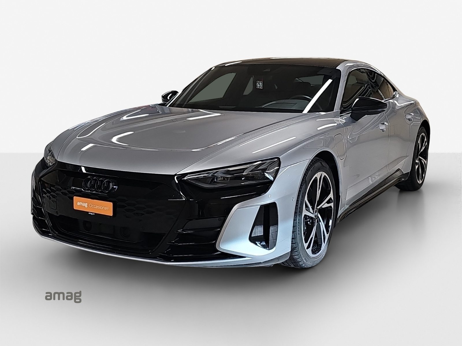 AUDI e-tron GT quattro