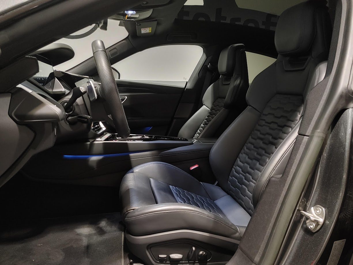 AUDI e-tron GT quattro, Électrique, Occasion / Utilisé, Automatique - 4