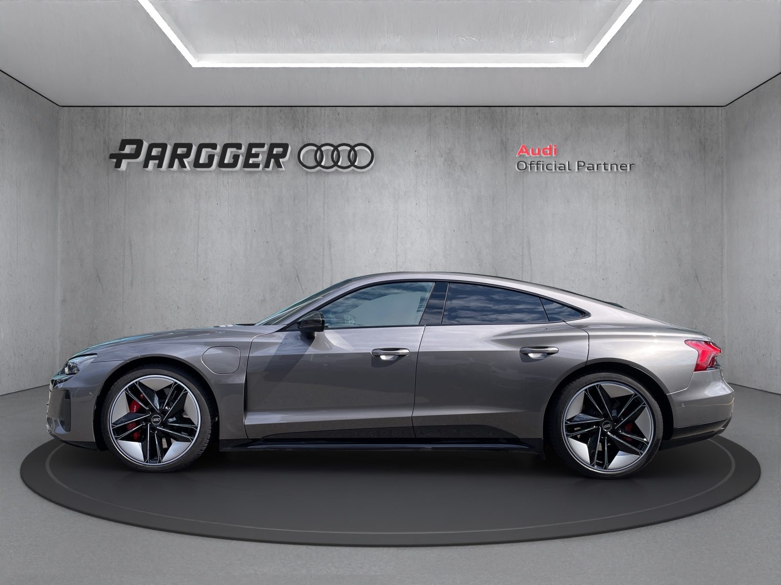 AUDI RS e-tron GT, Electric, Second hand / Used, Automatic - 3