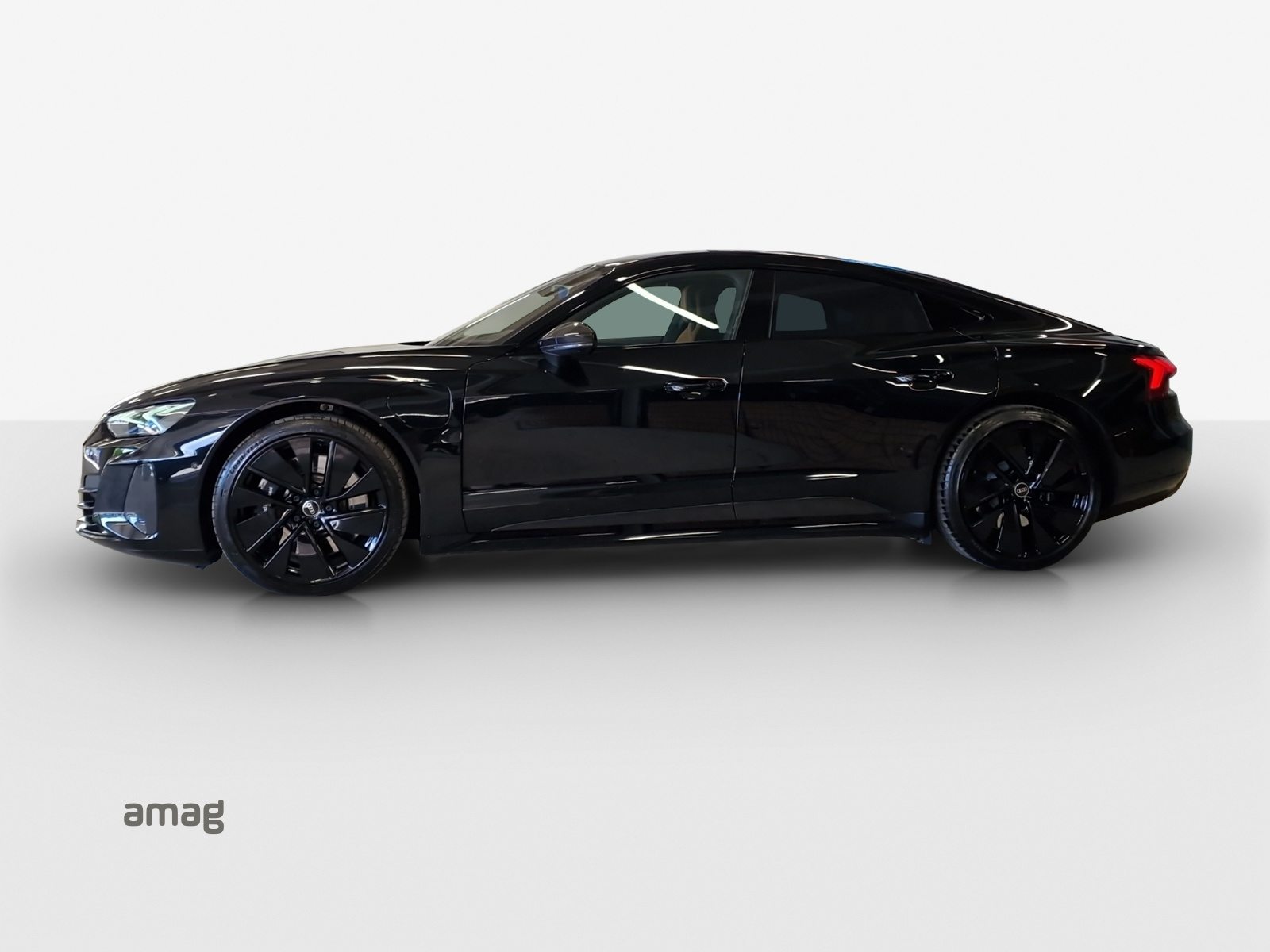 AUDI RS e-tron GT, Electric, Second hand / Used, Automatic - 2