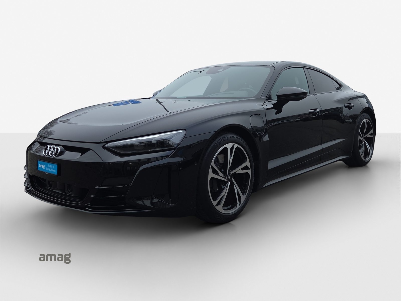 AUDI e-tron GT quattro