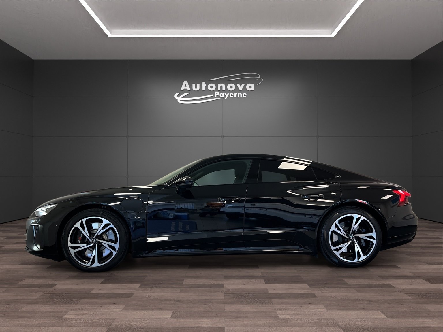 AUDI e-tron GT quattro, Électrique, Occasion / Utilisé, Automatique - 4