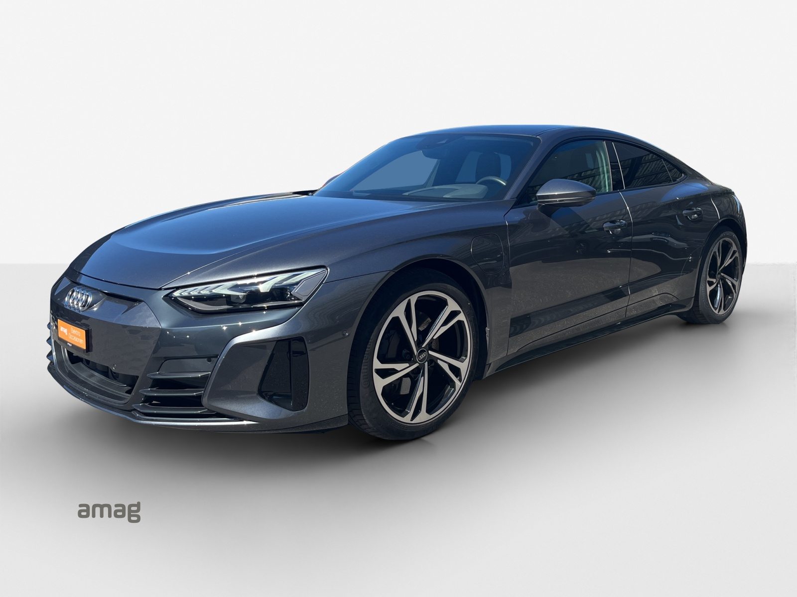 AUDI e-tron GT quattro