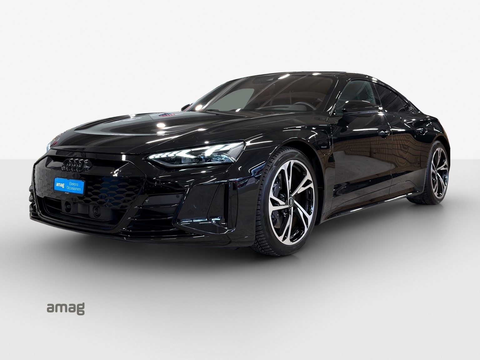 AUDI e-tron GT quattro