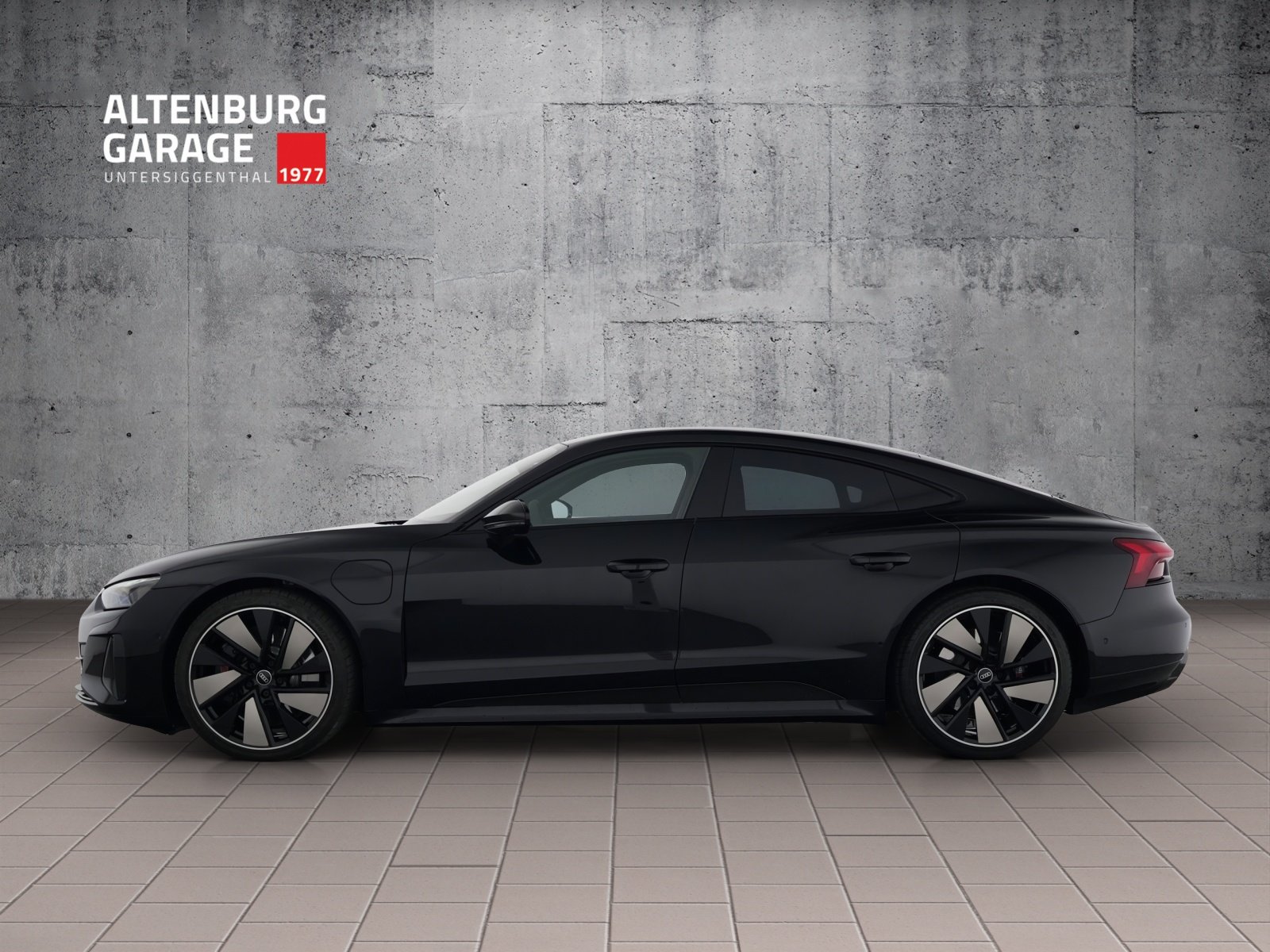 AUDI RS e-tron GT quattro 598 PS, Electric, Second hand / Used, Automatic - 2