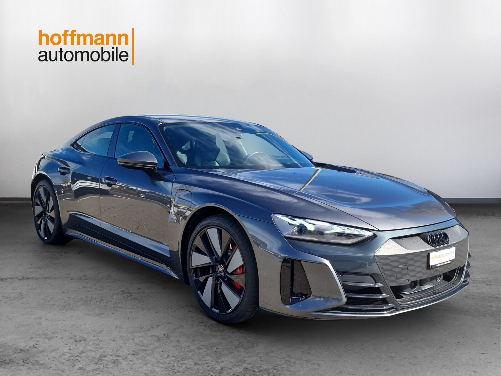 AUDI e-tron GT quattro, Electric, Second hand / Used, Automatic - 3