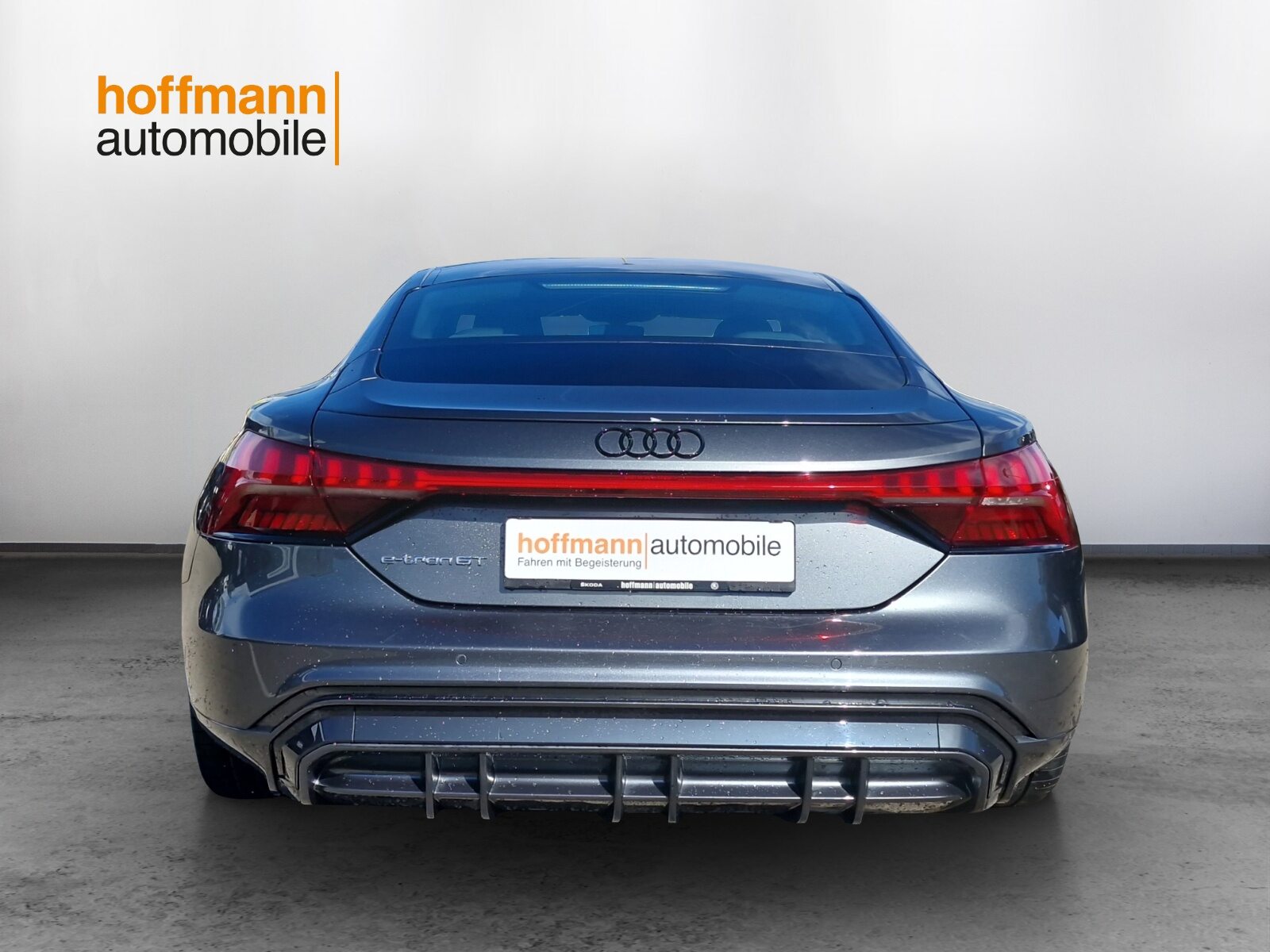 AUDI e-tron GT quattro, Electric, Second hand / Used, Automatic - 5