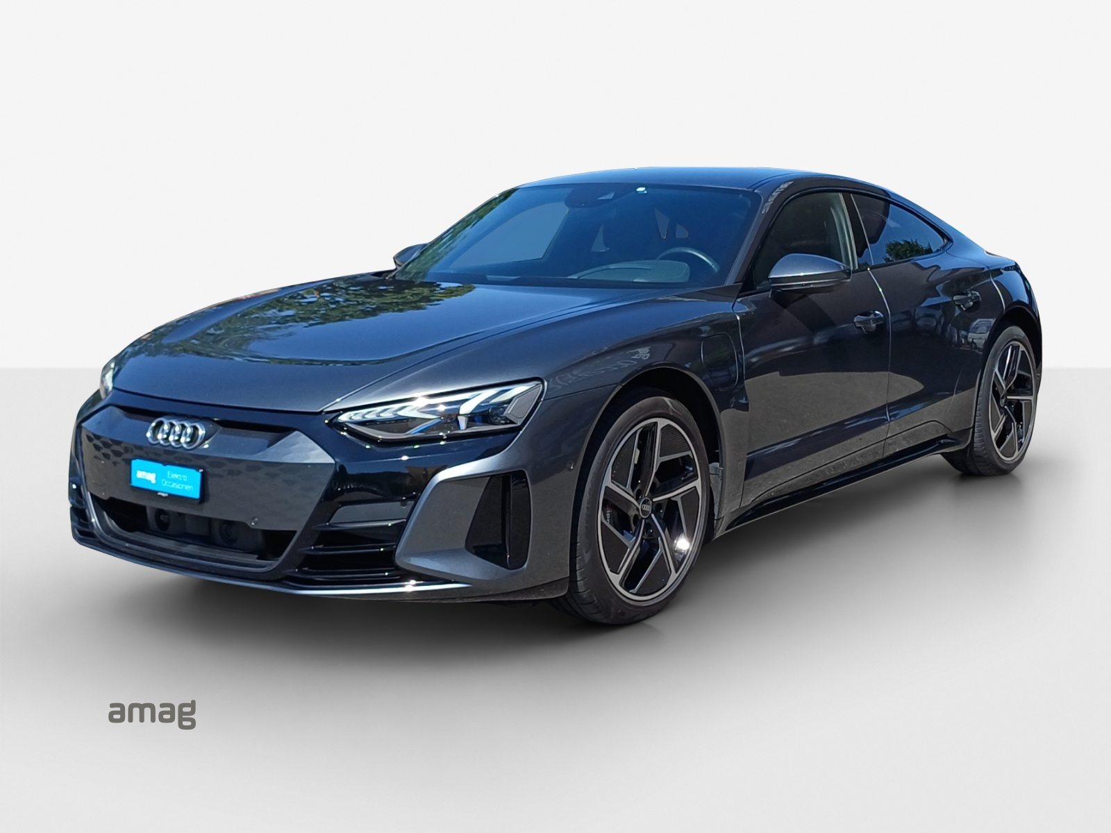 AUDI e-tron GT quattro