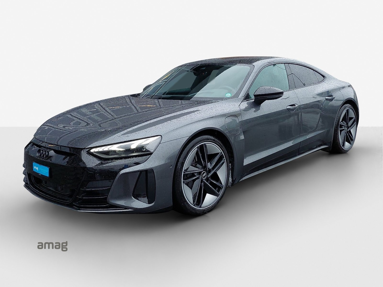 AUDI e-tron GT quattro