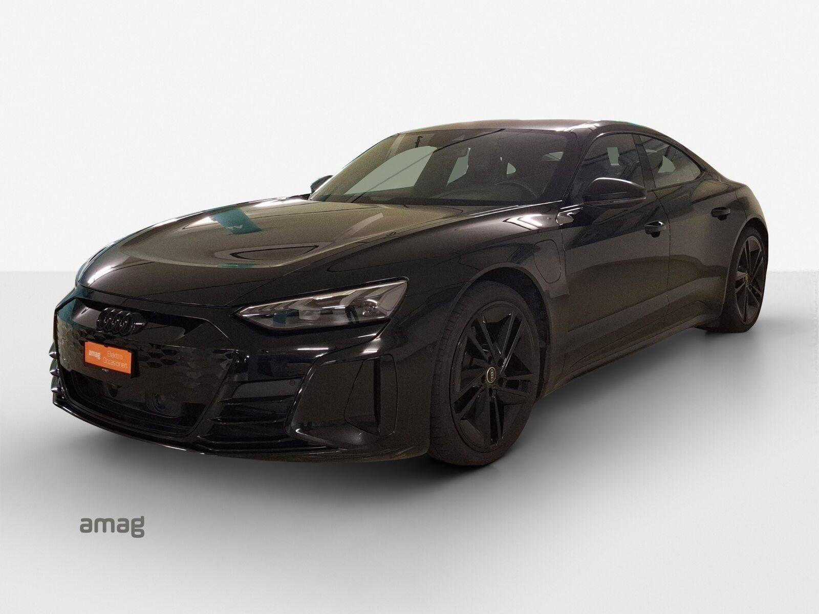 AUDI e-tron GT quattro