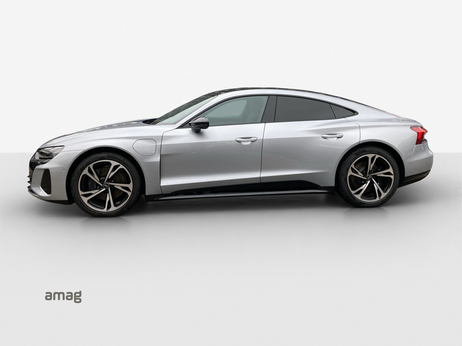 AUDI e-tron GT quattro, Electric, Second hand / Used, Automatic - 2