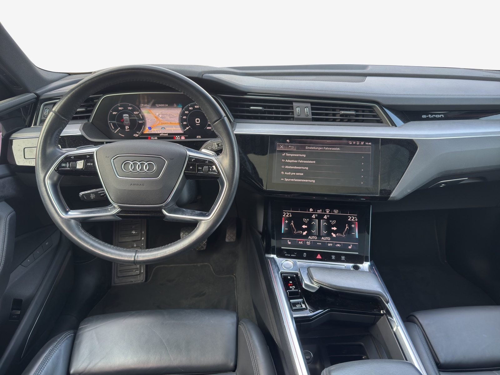 AUDI e-tron advanced, Elektro, Occasion / Gebraucht, Automatik - 7