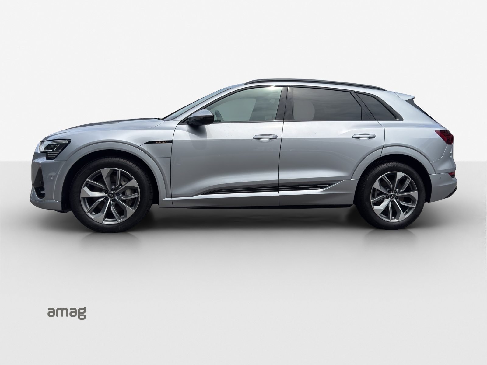 AUDI e-tron 55 S line, Elektro, Occasion / Gebraucht, Automatik - 2
