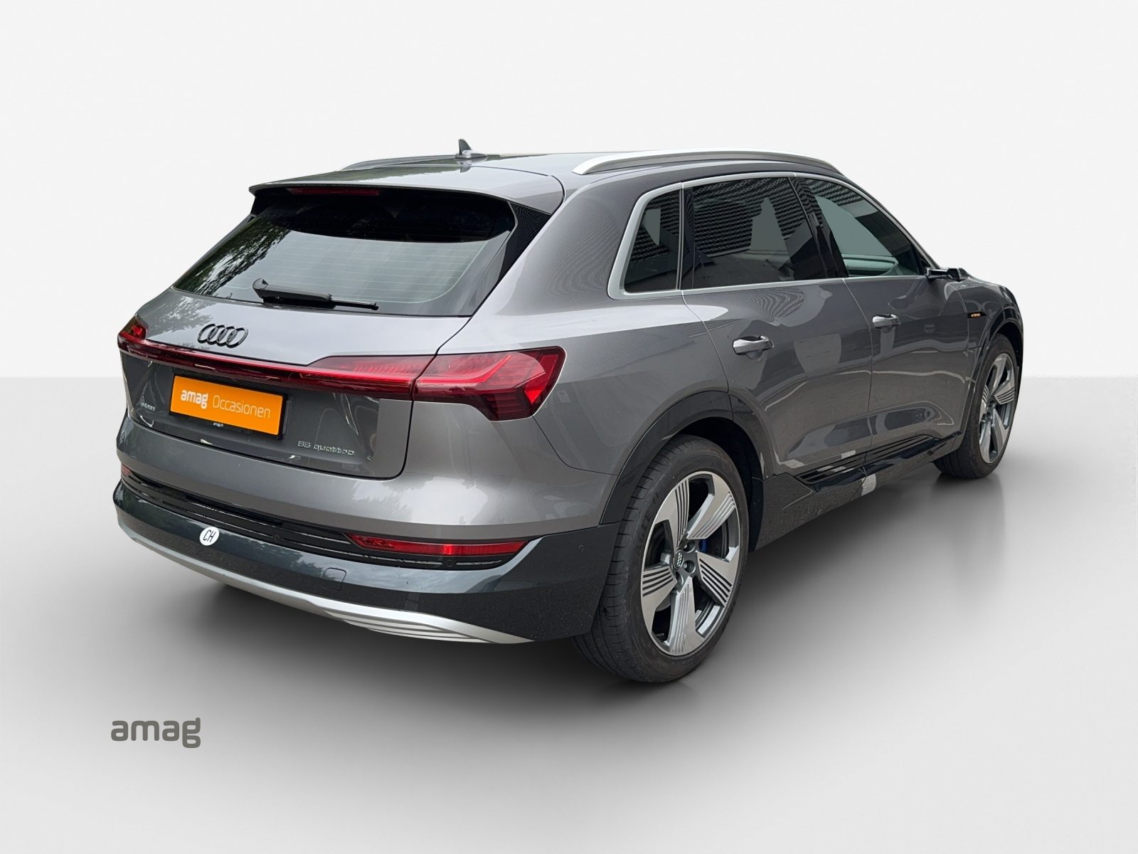 AUDI e-tron advanced, Elektro, Occasion / Gebraucht, Automatik - 4