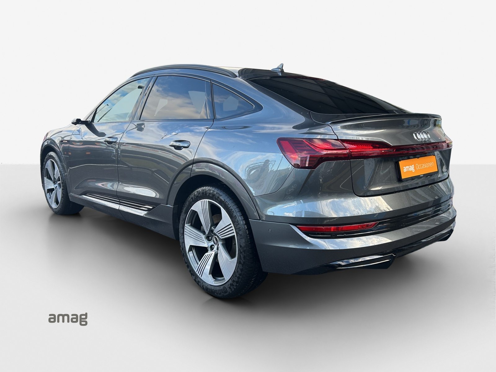 AUDI e-tron Sportback 55 S line Black Edition, Elektro, Occasion / Gebraucht, Automatik - 4