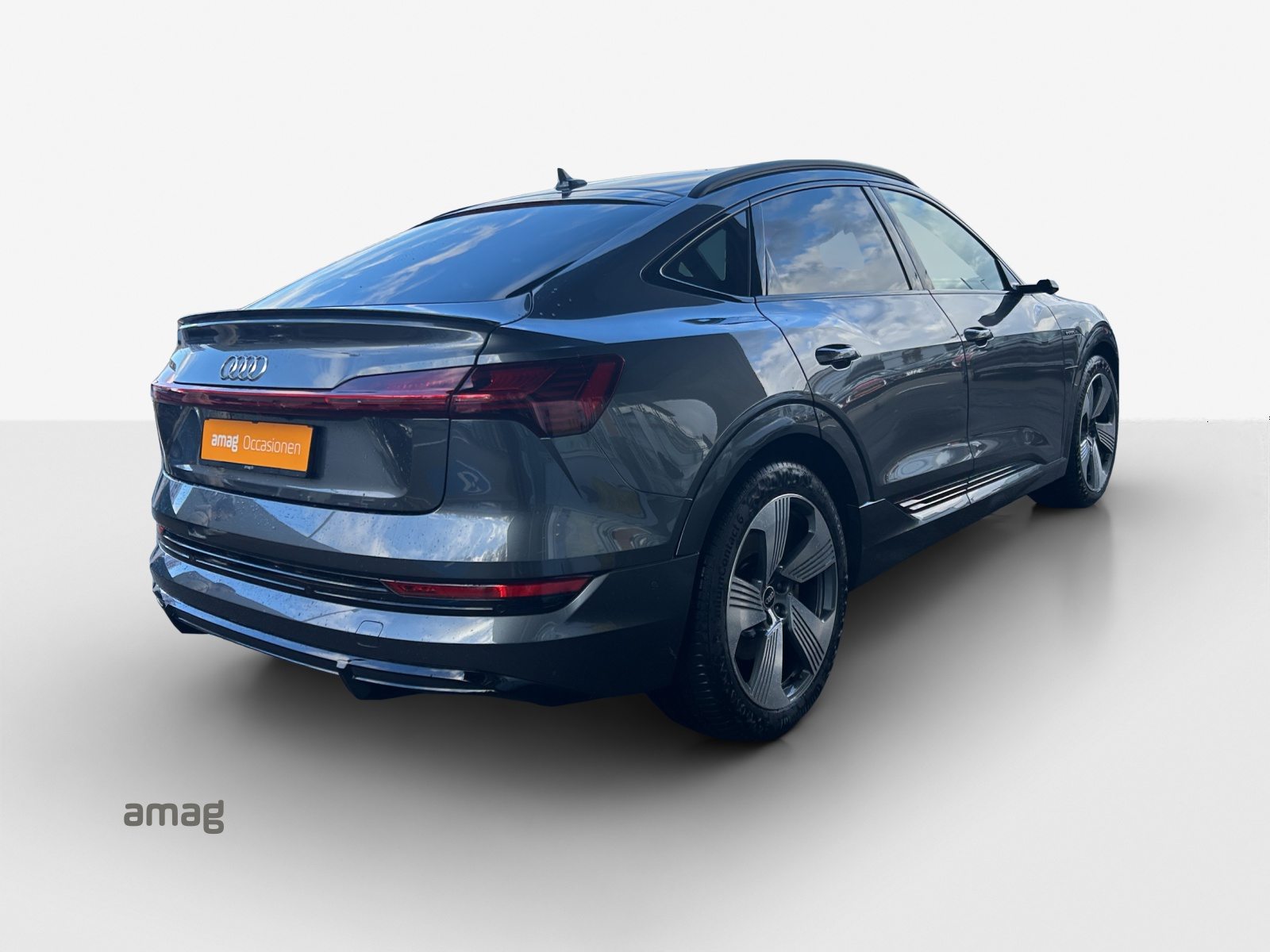 AUDI e-tron Sportback 55 S line Black Edition, Elektro, Occasion / Gebraucht, Automatik - 6