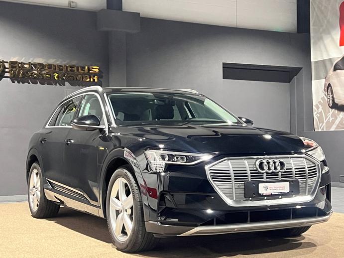 AUDI e-tron 50 Advanced quattro, Elektro, Occasion / Gebraucht, Automatik