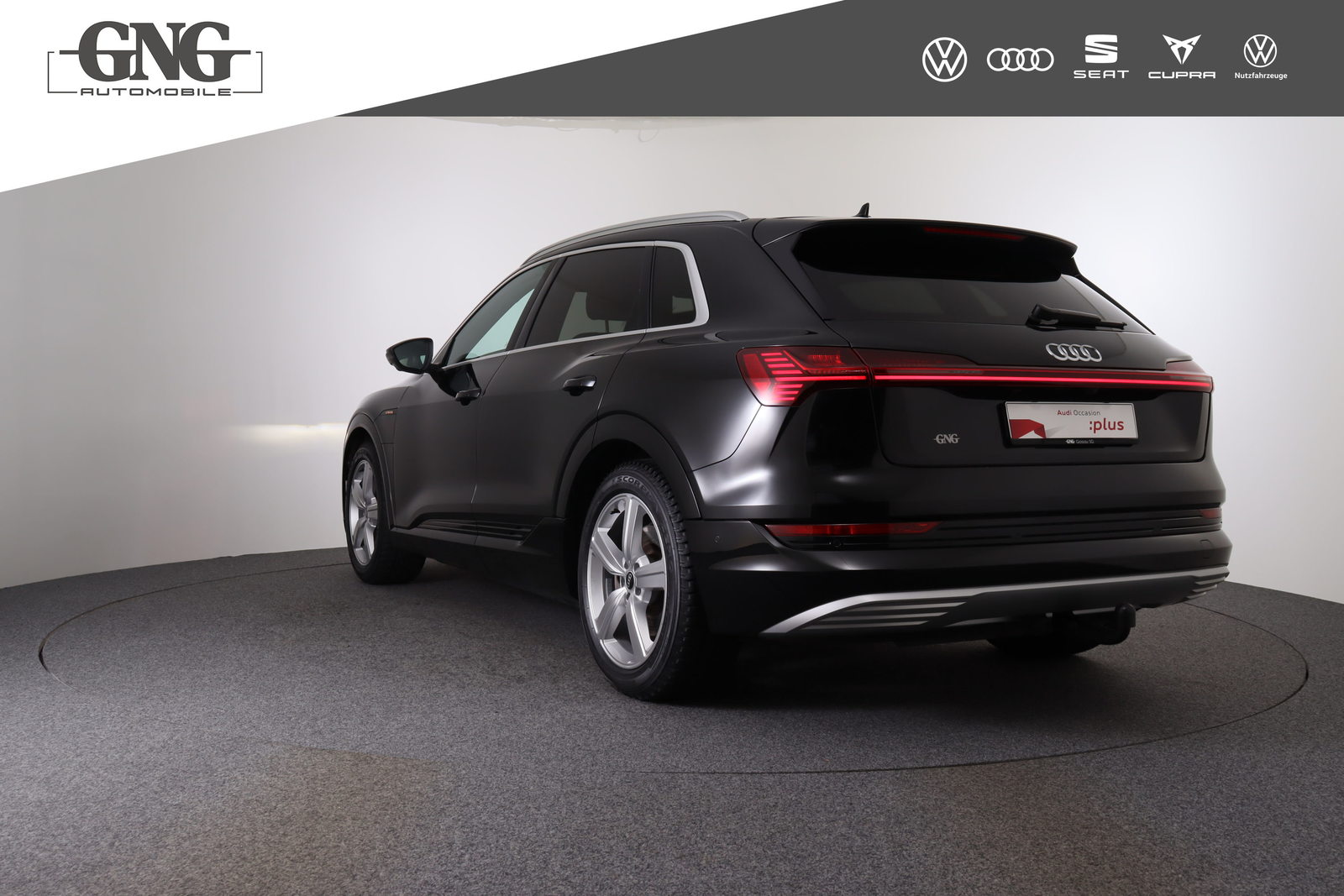 AUDI e-tron 55 advanced, Electric, Second hand / Used, Automatic - 3