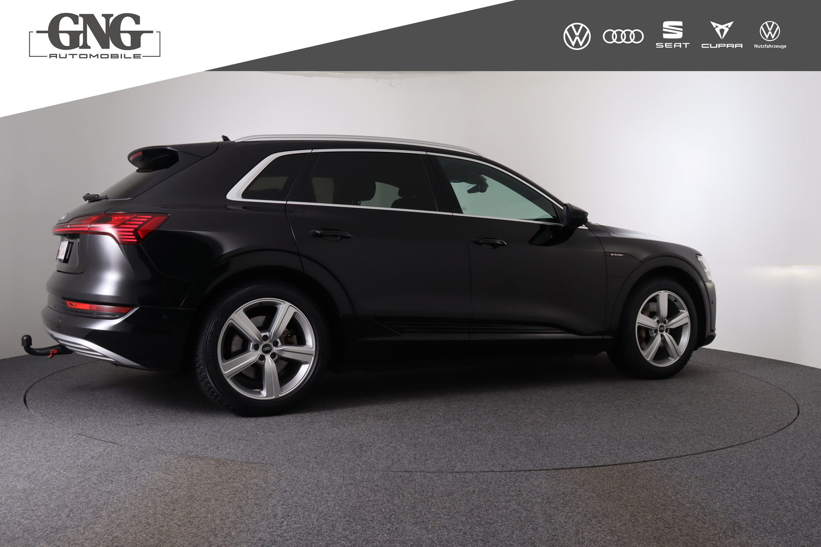 AUDI e-tron 55 advanced, Electric, Second hand / Used, Automatic - 5