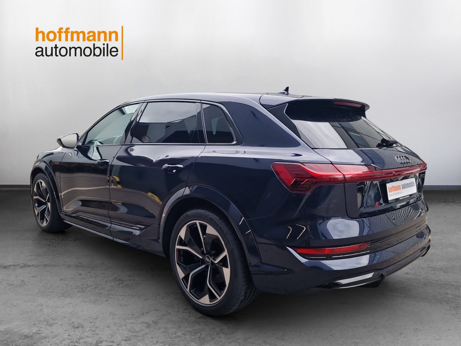 AUDI e-tron S quattro, Elektro, Occasion / Gebraucht, Automatik - 6