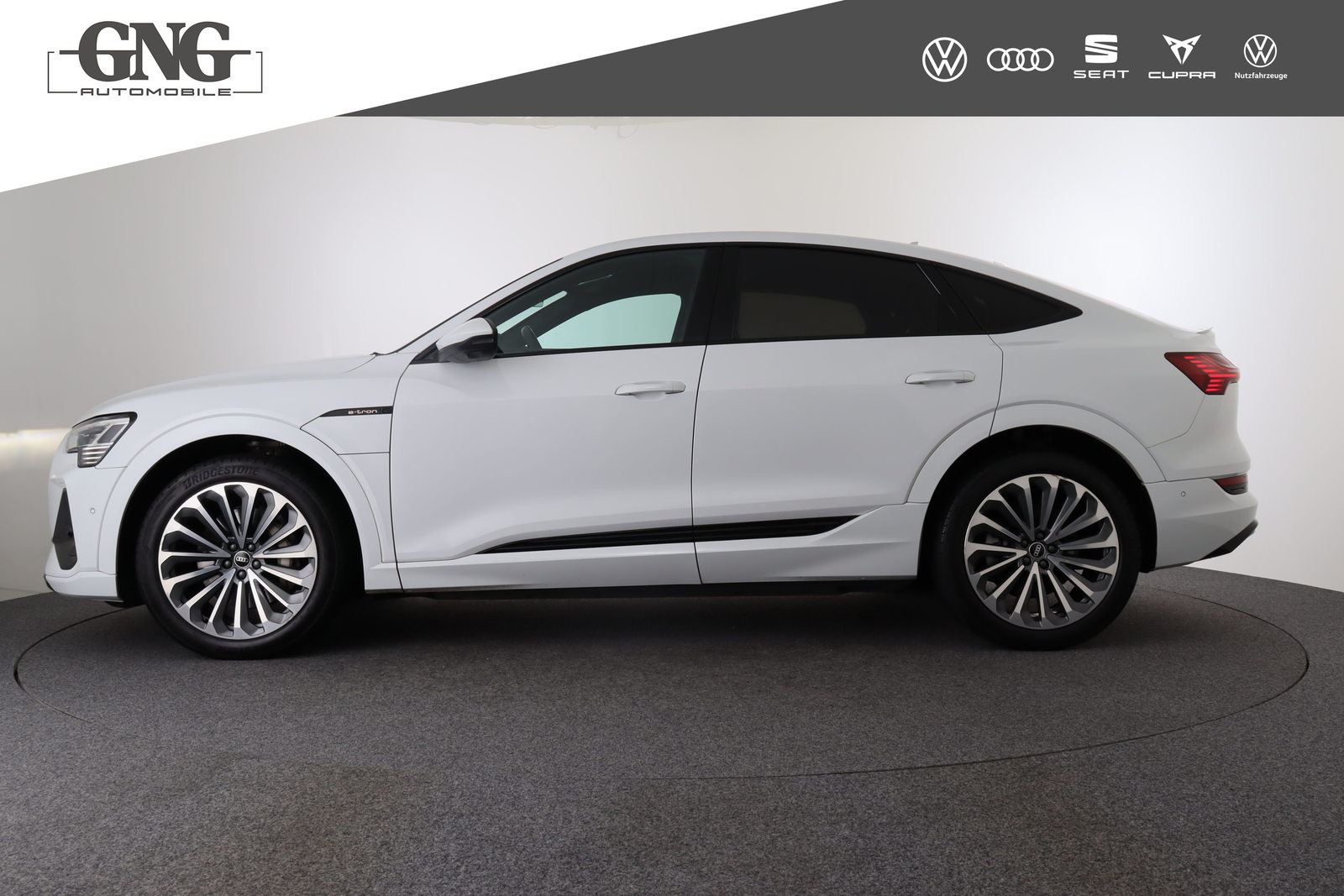 AUDI e-tron Sportback 50 S line Attraction, Electric, Second hand / Used, Automatic - 2