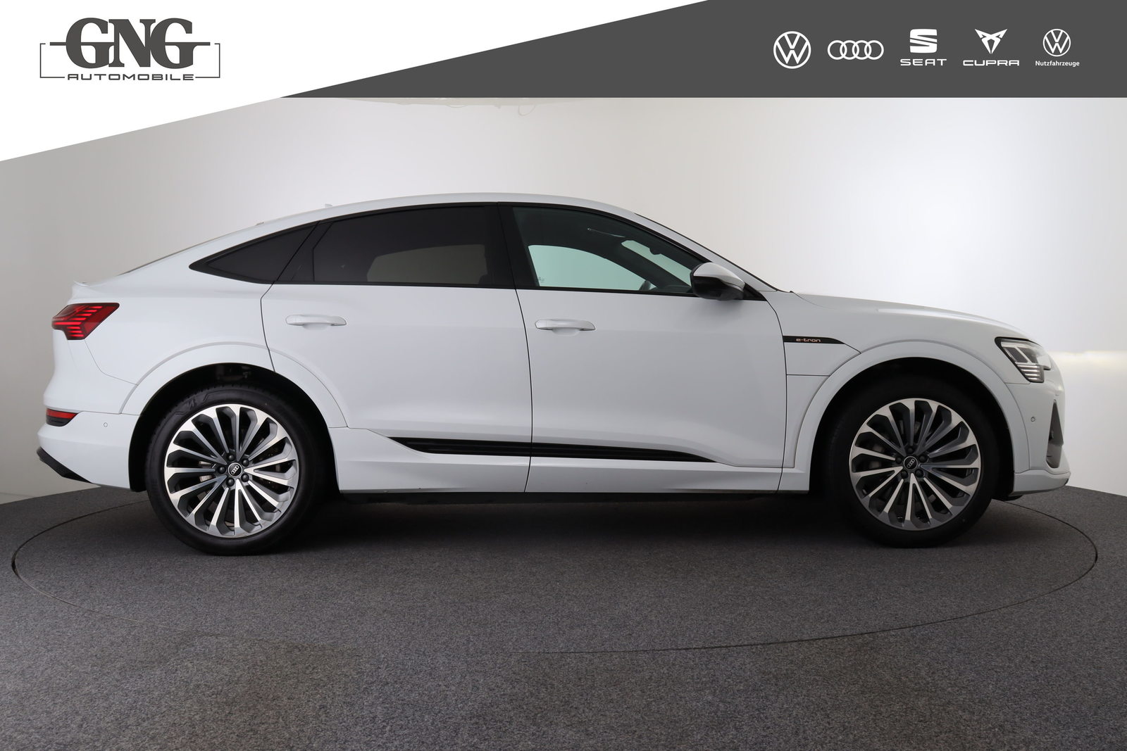 AUDI e-tron Sportback 50 S line Attraction, Electric, Second hand / Used, Automatic - 5