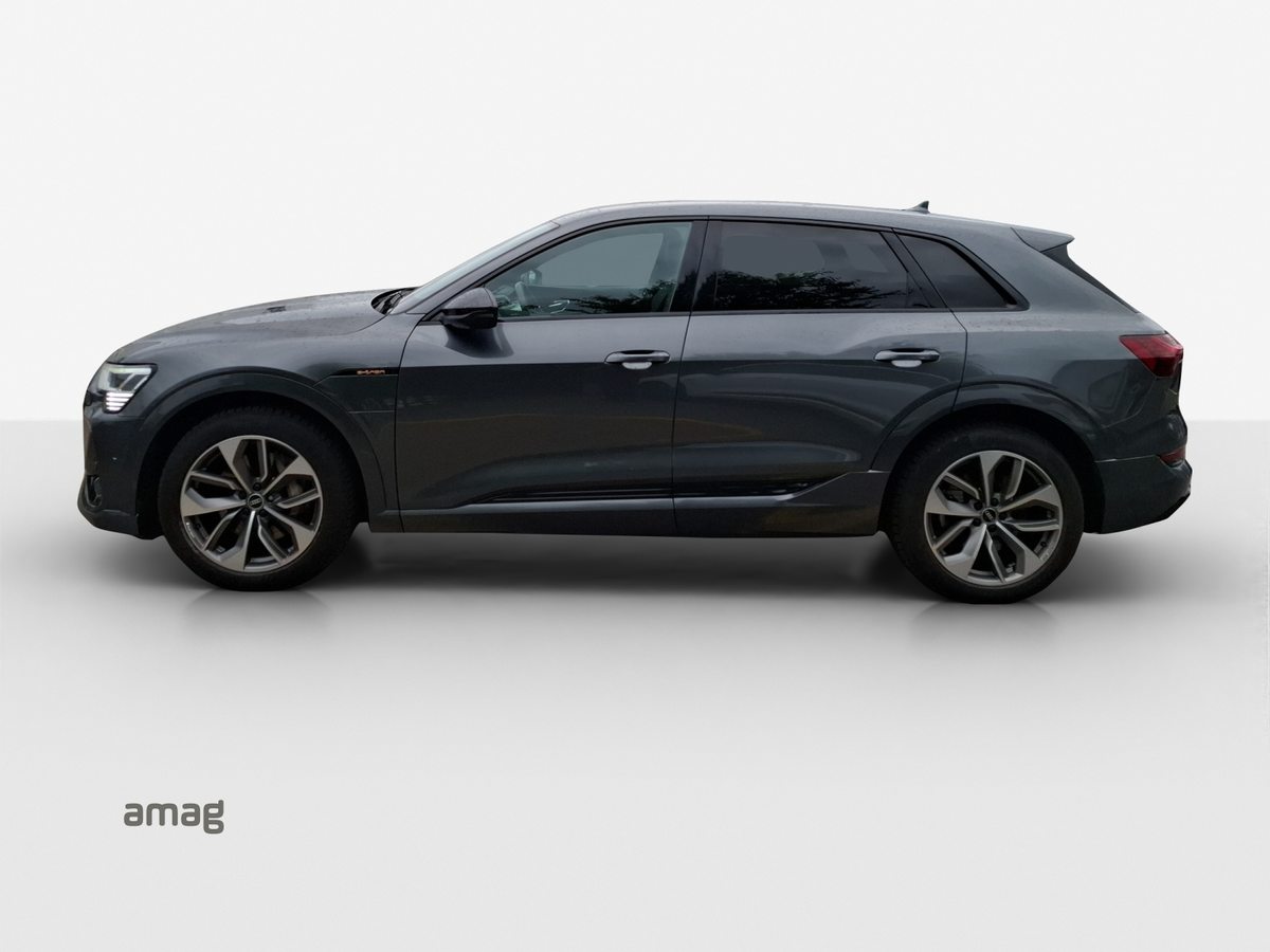 AUDI e-tron 50 S line Attraction, Elektro, Occasion / Gebraucht, Automatik - 2