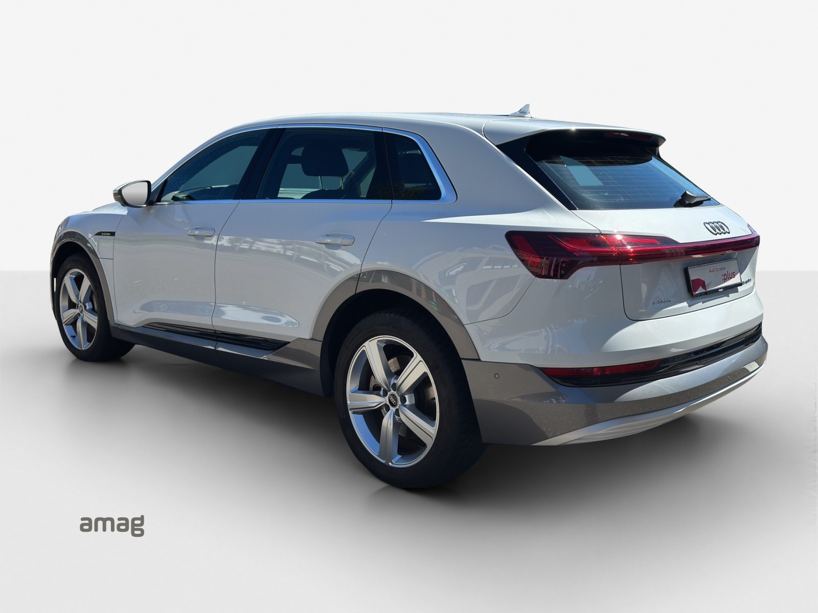 AUDI e-tron 55 advanced, Elektro, Occasion / Gebraucht, Automatik - 3