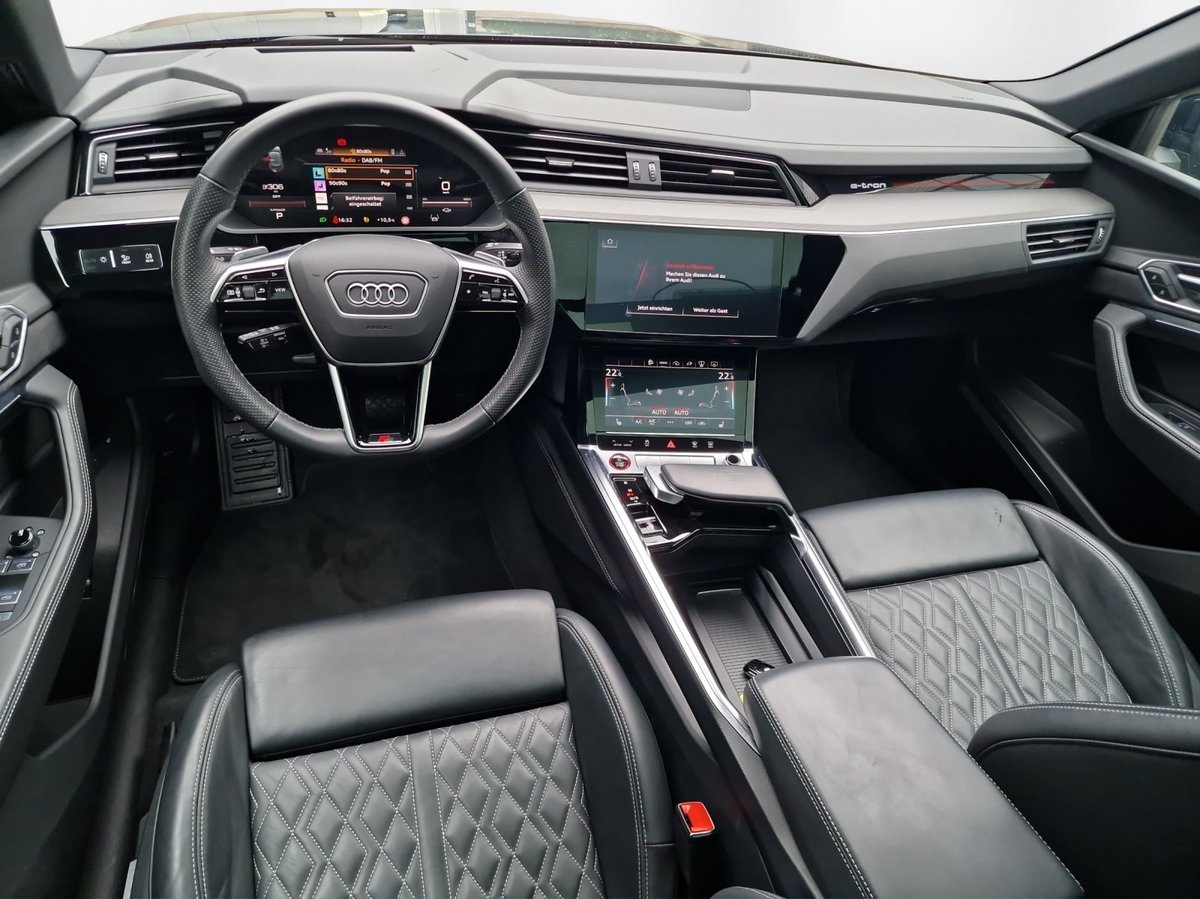 AUDI e-tron S quattro, Électrique, Occasion / Utilisé, Automatique - 7