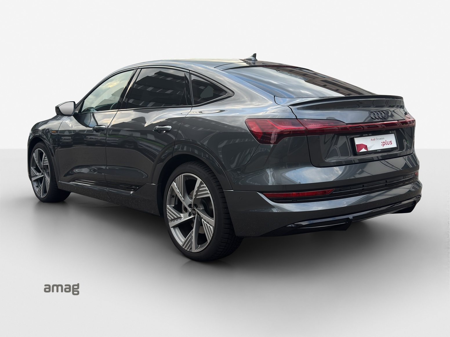 AUDI e-tron Sportback 55 S line Black Edition, Elektro, Occasion / Gebraucht, Automatik - 3