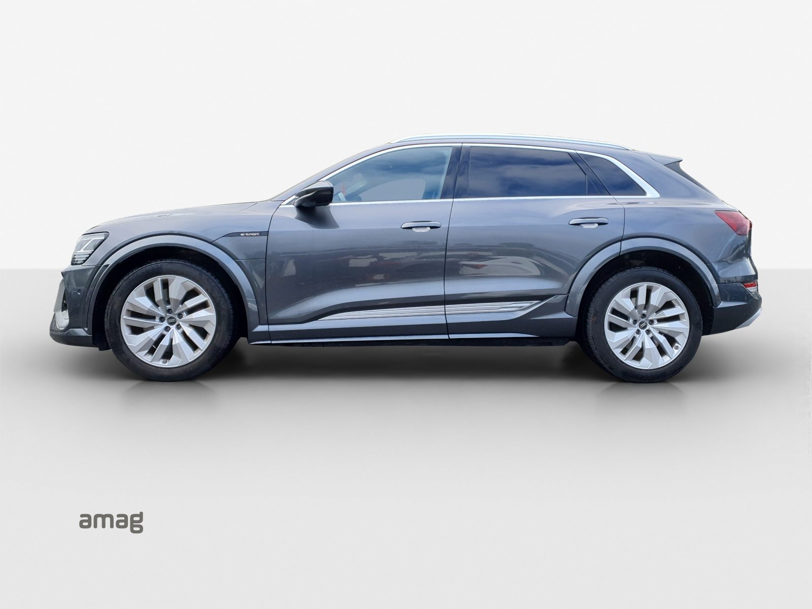 AUDI e-tron S quattro, Elektro, Occasion / Gebraucht, Automatik - 3