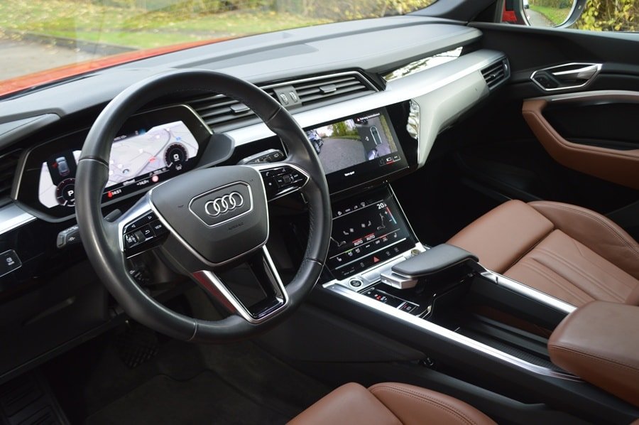 AUDI e-tron 55 S Line quattro I Anhängerkupplung, Elettrica, Occasioni / Usate, Automatico - 7