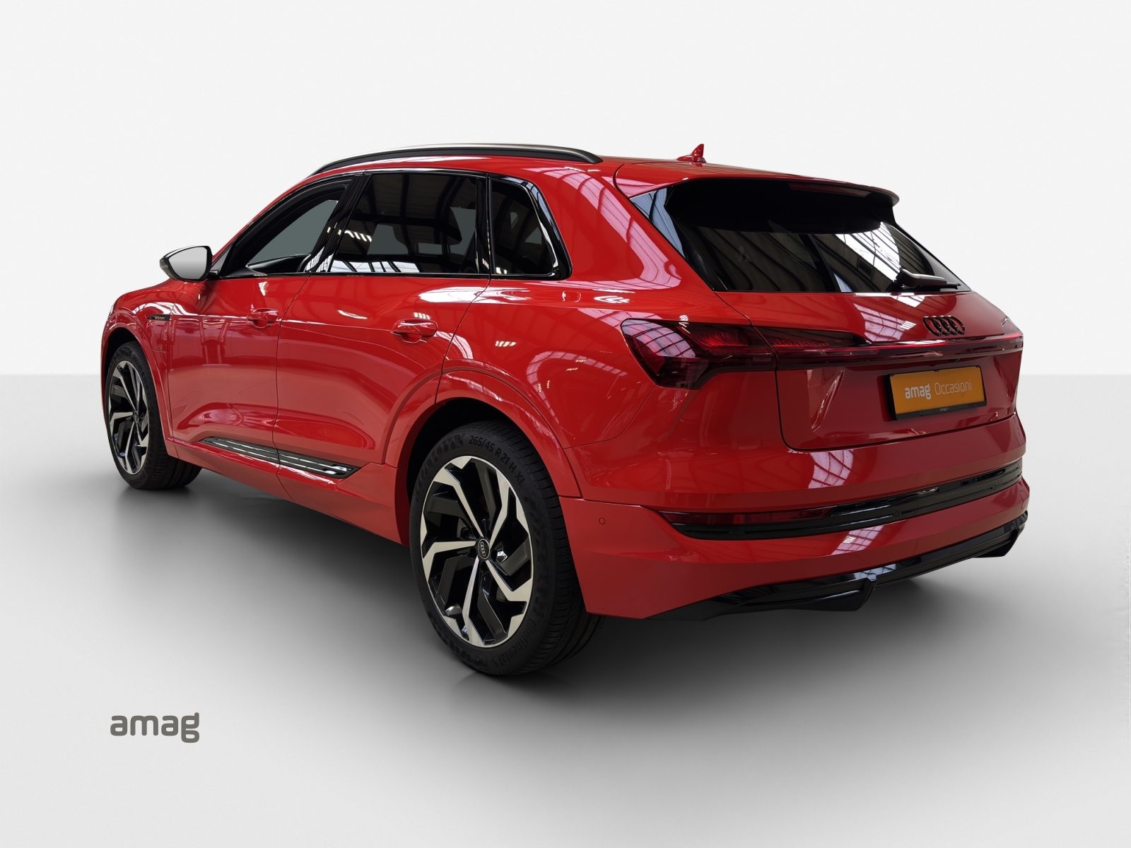 AUDI e-tron 55 S line, Elektro, Occasion / Gebraucht, Automatik - 3