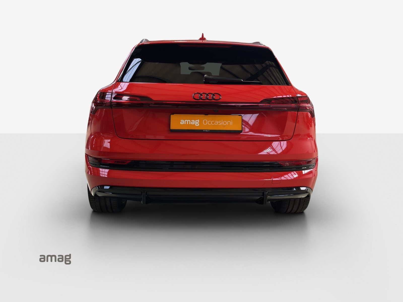 AUDI e-tron 55 S line, Elektro, Occasion / Gebraucht, Automatik - 5