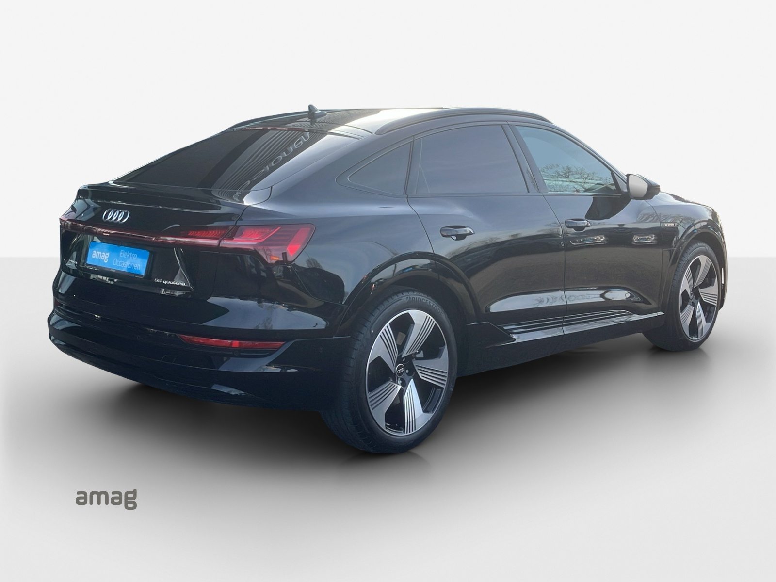 AUDI e-tron Sportback 55 advanced Black Edition, Electric, Second hand / Used, Automatic - 6