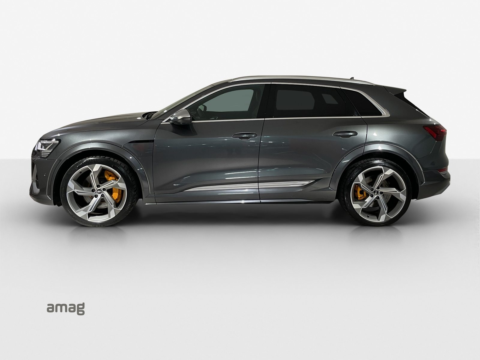 AUDI e-tron S quattro, Electric, Second hand / Used, Automatic - 2