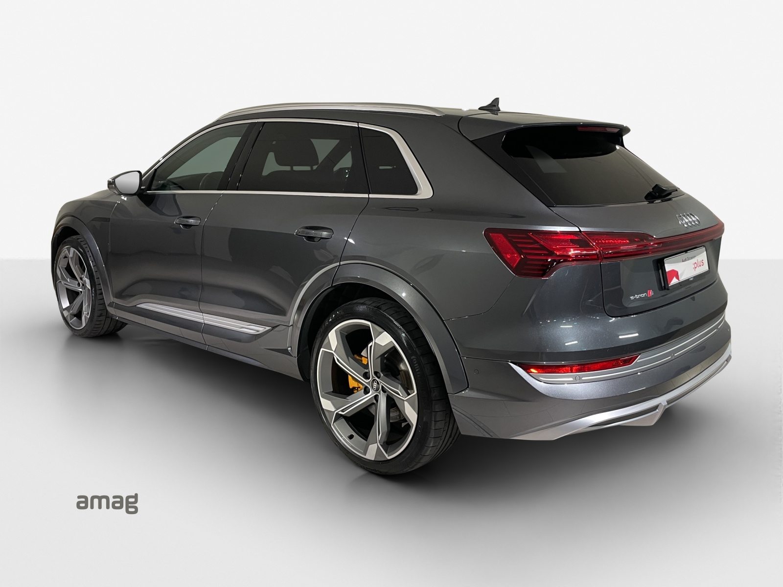 AUDI e-tron S quattro, Electric, Second hand / Used, Automatic - 3