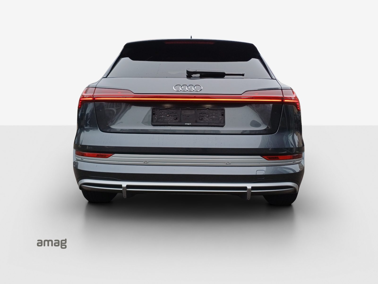 AUDI e-tron S quattro, Electric, Second hand / Used, Automatic - 5