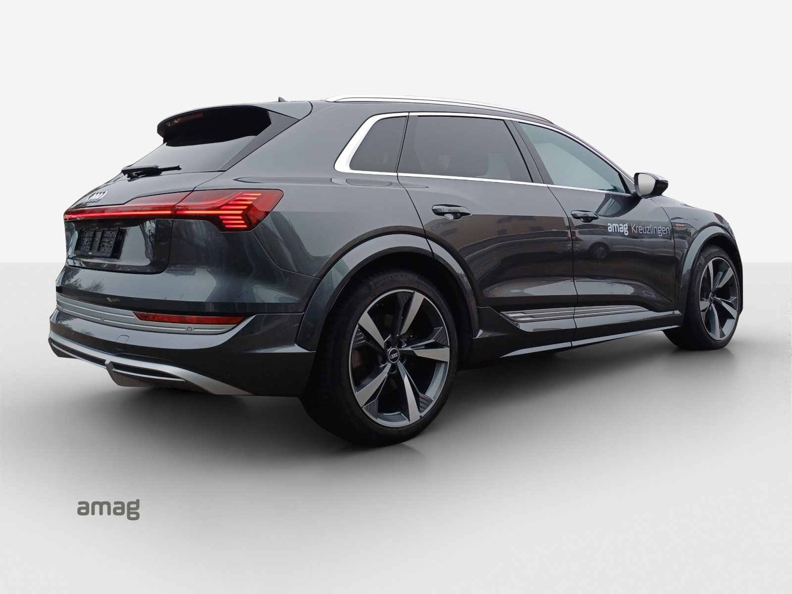 AUDI e-tron S quattro, Electric, Second hand / Used, Automatic - 6