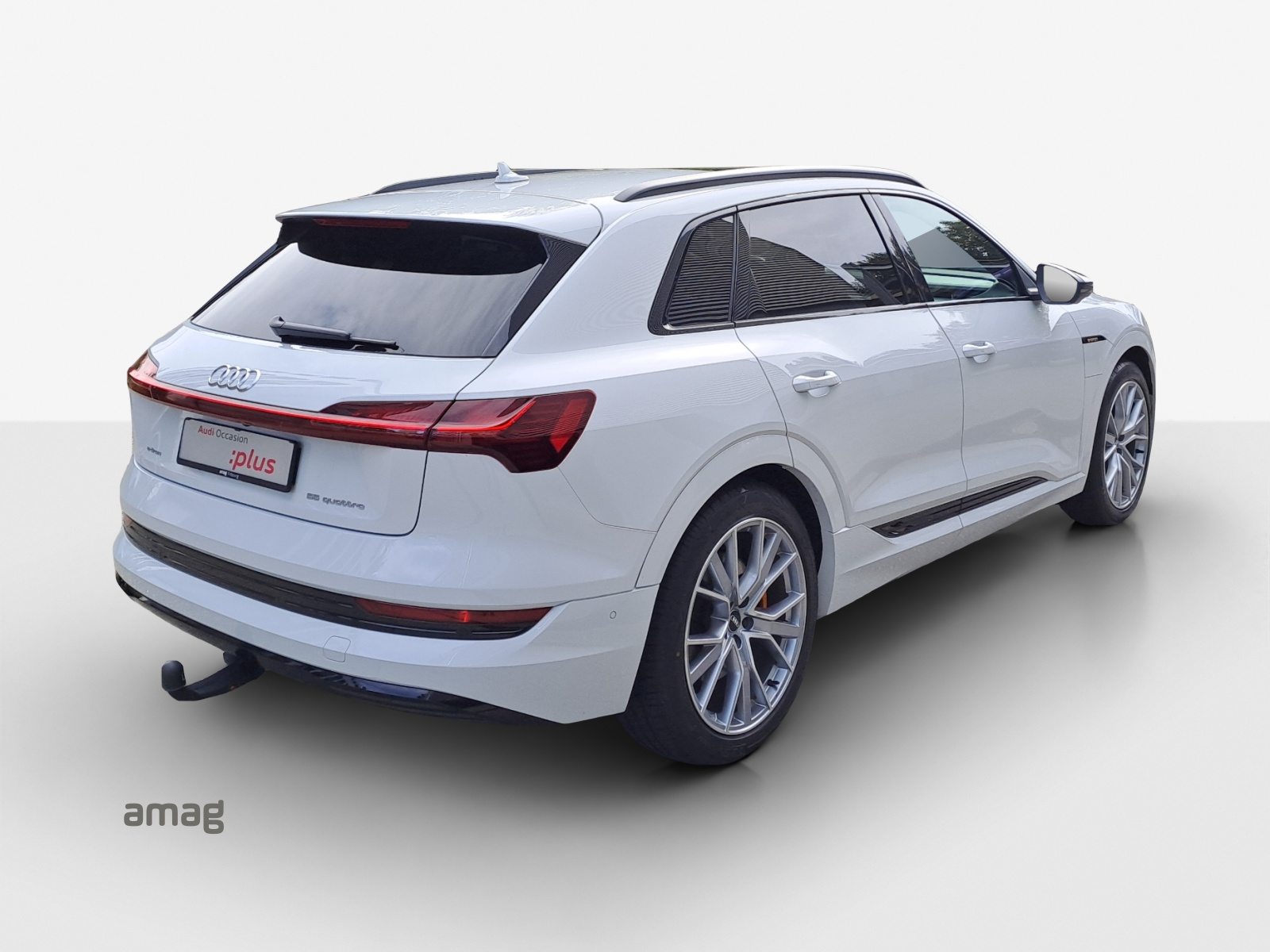 AUDI e-tron 55 advanced, Elektro, Occasion / Gebraucht, Automatik - 7