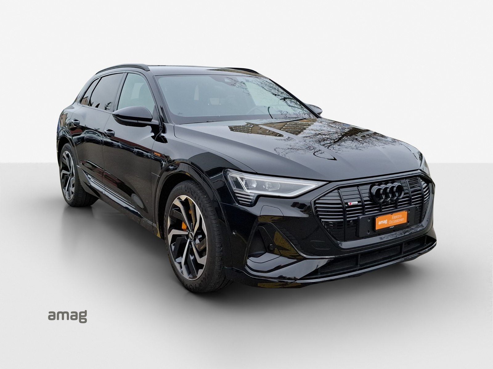 AUDI e-tron 55 S line Black Edition, Elektro, Occasion / Gebraucht, Automatik - 7