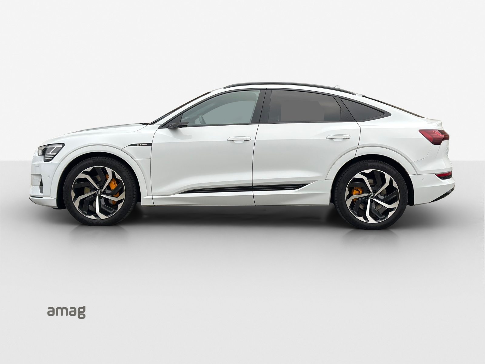 AUDI e-tron Sportback 55 advanced Black Edition, Elektro, Occasion / Gebraucht, Automatik - 2