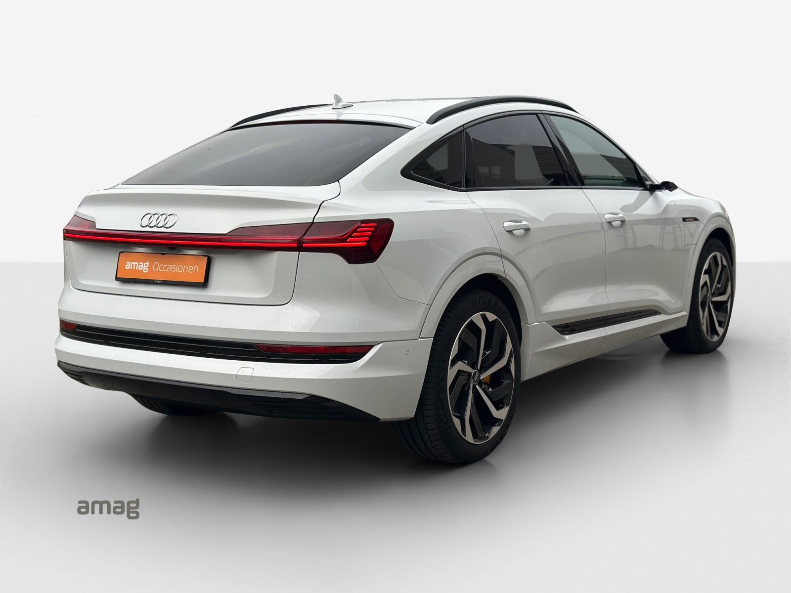 AUDI e-tron Sportback 55 advanced Black Edition, Elektro, Occasion / Gebraucht, Automatik - 6