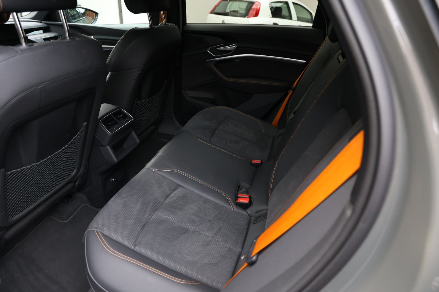 AUDI e-tron 50 S Line quattro, Elektro, Occasion / Gebraucht, Automatik - 5