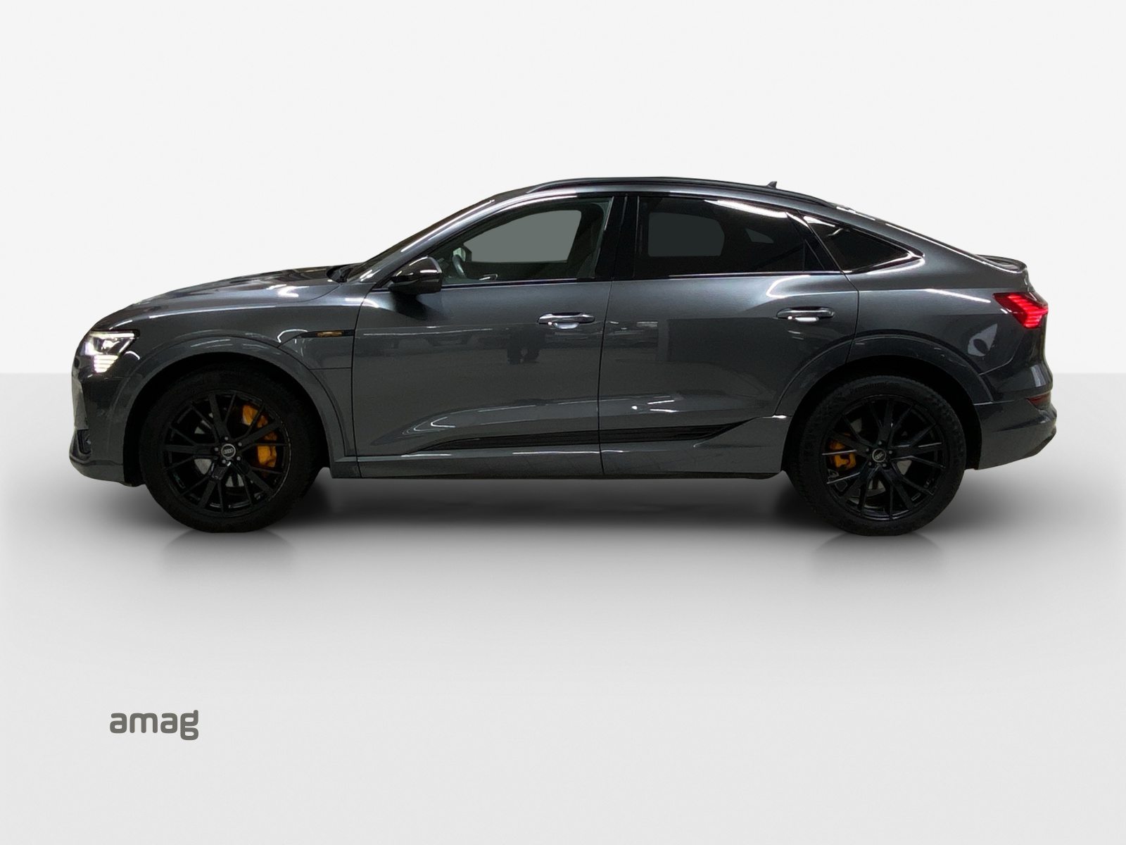 AUDI e-tron Sportback 55 S line Black Edition, Elektro, Occasion / Gebraucht, Automatik - 2