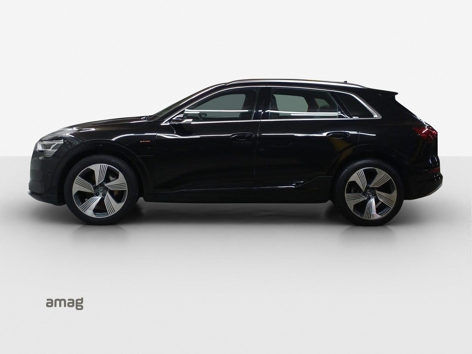 AUDI e-tron advanced, Electric, Second hand / Used, Automatic - 2